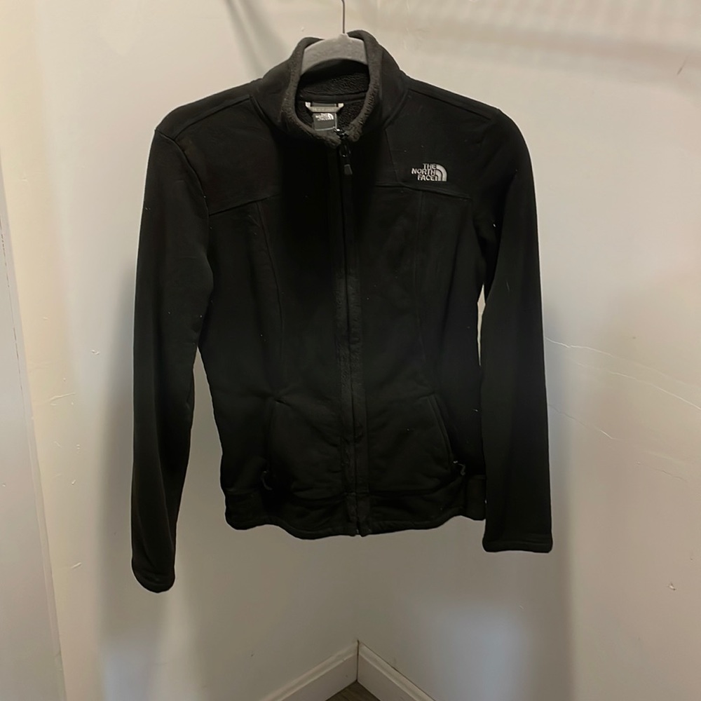 Black north face fleece jacket